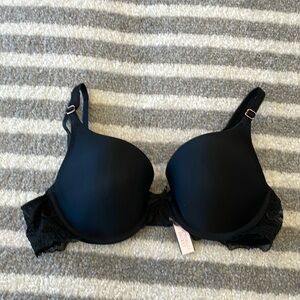 Victorias Secret Dream Angels Perfect coverage black lace bra